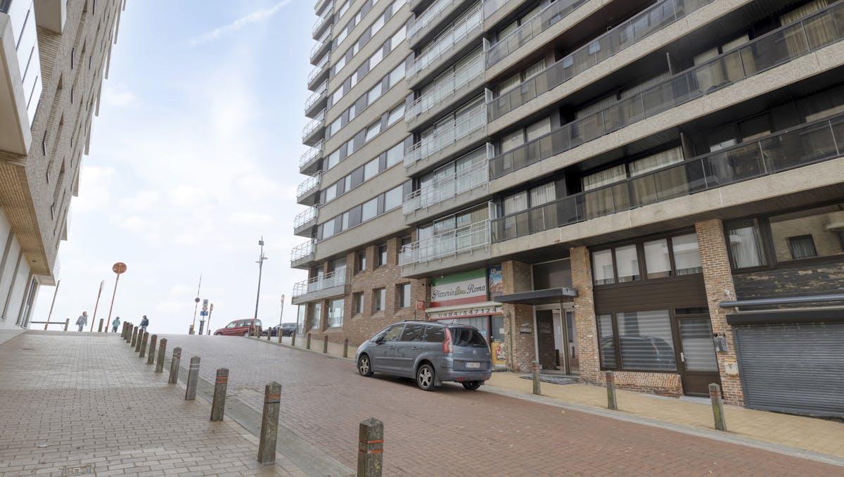 Gerenoveerd duplex appartement te koop in Blankenberge