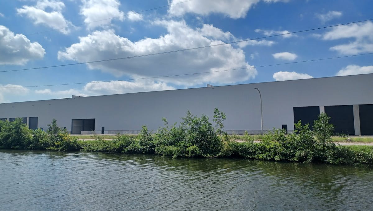 Magazijnen op maat (1.000-17.000 m²) te koop in Rijkevorsel