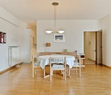 Lichtrijk 2 slaapkamer appartement te koop in Brugge centrum