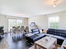 Villa met 4 slaapkamers, 2 badkamers en garage in Proven 