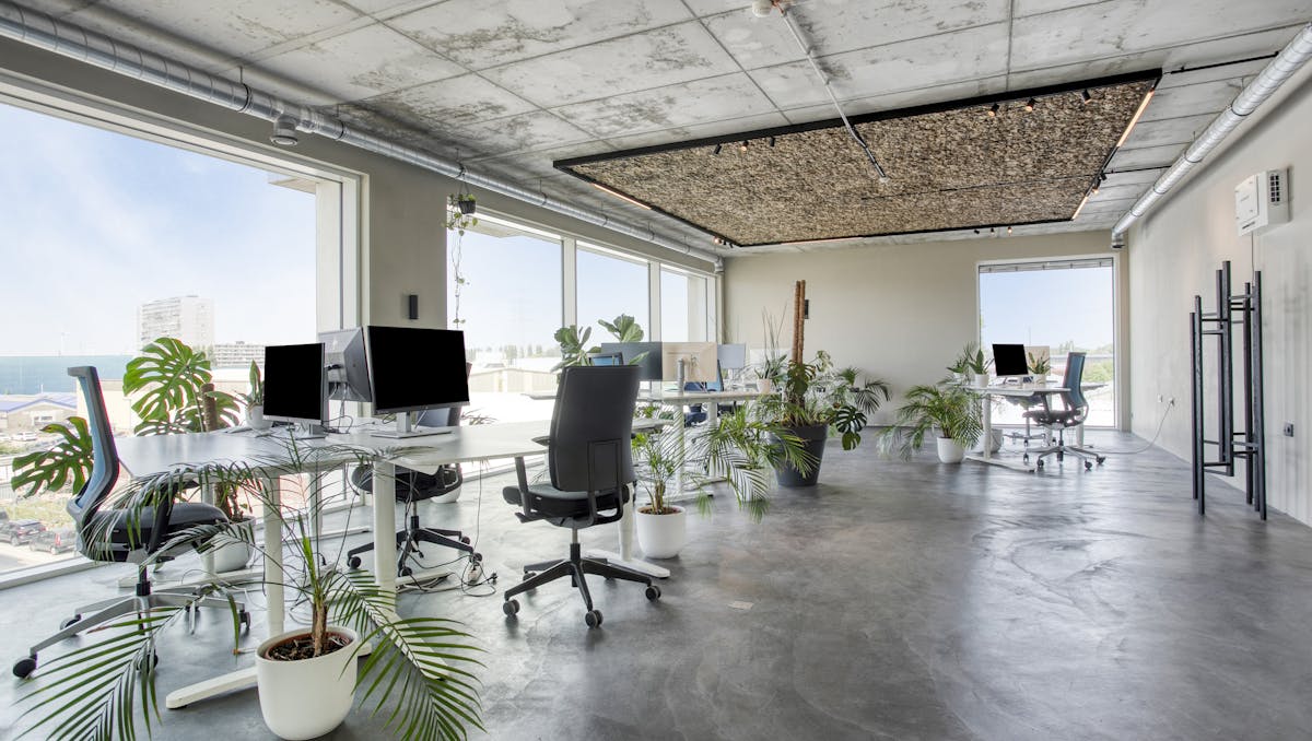 Energiezuinig en modern kantoor (ca. 203 m²) te koop in Gent