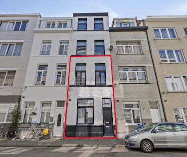 Gelijkvloers duplex appartement met terras te koop Antwerpen