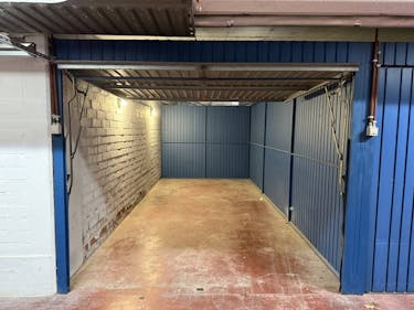 Garage souterrain à vendre à Waregem
