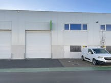 Nieuwbouw KMO-unit (216 m²) te huur in Evergem