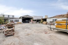 Warehouse with outdoor storage for rent in Roeselare