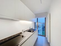 3 bedroom apartment for rent at Tour & Taxis with parking.