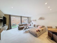 Recente woning met 4 slaapkamers te koop in Knokke-Heist