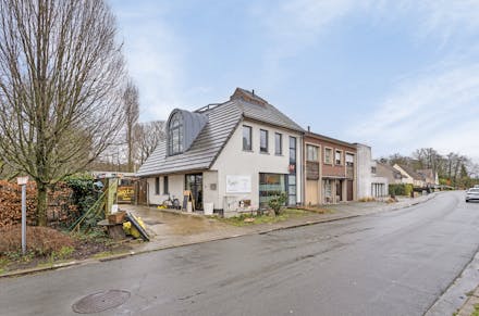 Commerce avec habitation à vendre Sint-Kruis