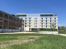 KANTOREN op UITSTEKENDE ZICHTLOCATIE vanaf 621m² tot  774m².