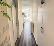 Commercieel pand te koop van ca. 167m² in Izegem