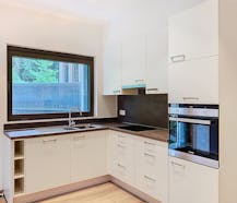 Ukkel - Duplex appartement met 1 slaapkamer en tuin