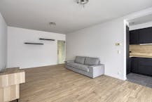 Appartement met 2 slaapkamers en garage te koop in Kapellen!