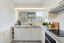 Lichtrijk appartement van ca. 105 m² te koop in Mortsel  