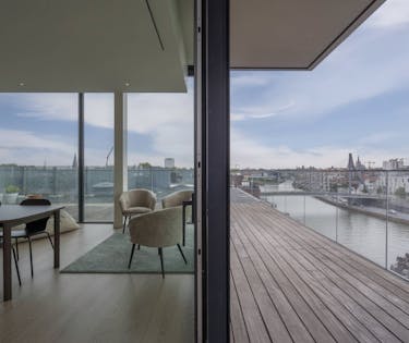 Unieke penthouse te koop langs de Leie te Kortrijk