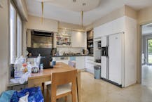 Halfopen bebouwing met 3 slaapkamers op een ruim perceel in Gits!