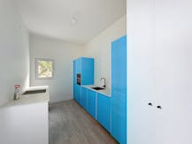 Gerenoveerd 1-slaapkamerappartement te huur in Berchem