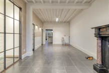 Instapklaar huis met 2 slaapkamers in Assebroek 