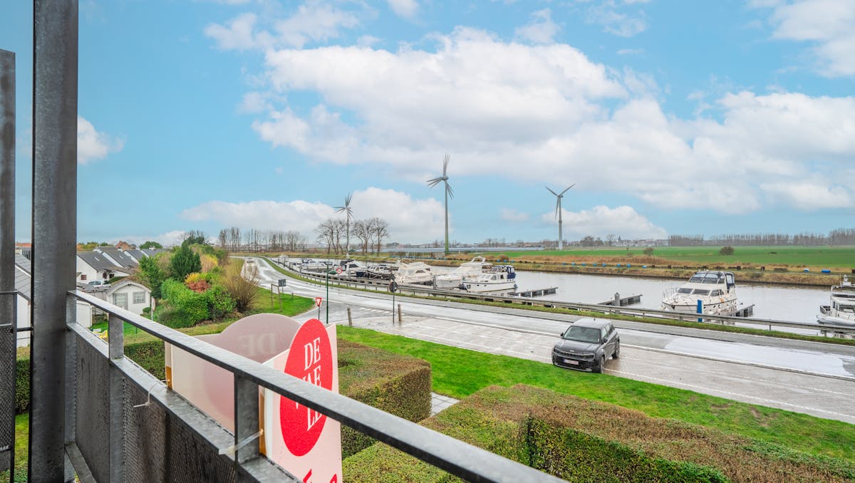Appartement met één slaapkamer en terras te Nieuwpoort.