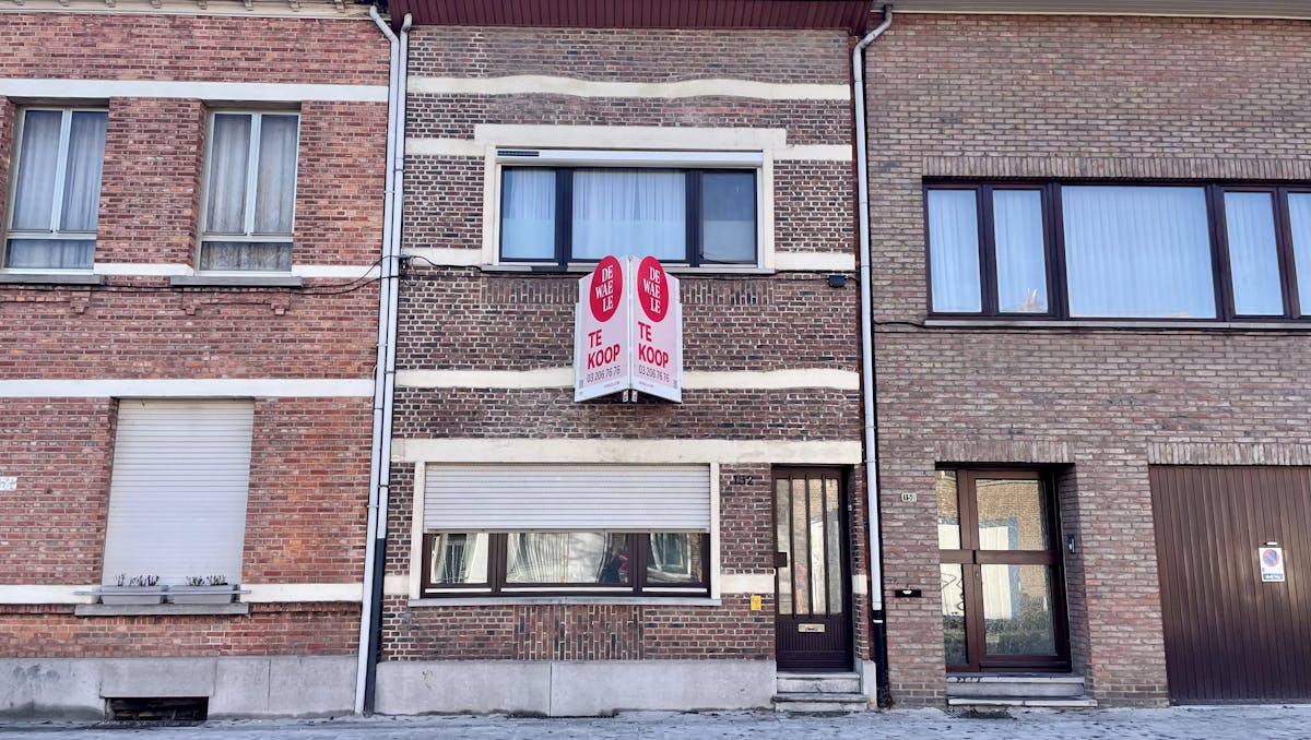 Studentenhuis met 5 vergunde studentenkamers te koop