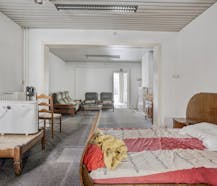 Huis met handelsruimte te koop in centrum Roeselare