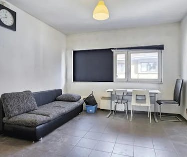Huis met 3 slaapkamers en garage in centrum Roeselare!