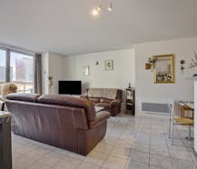 Appartement met slaapkamer en dressing in centrum Poperinge