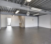 Instapklaar kantoor te koop van ca. 367m² in centrum Torhout