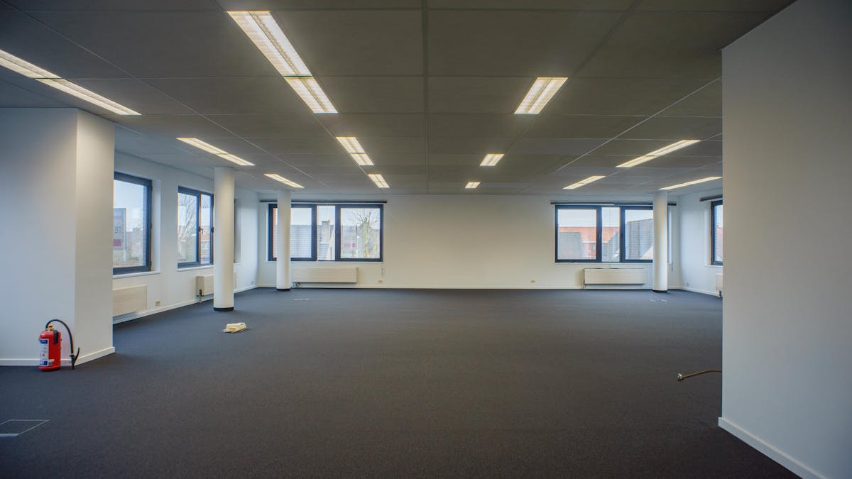 Bureau prêt à emménager d'environ 172 m² dans le Clintonpark
