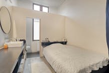 Compacte, instapklare uitvalsbasis in Gent 