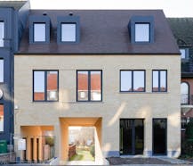 Instapklare nieuwbouwwoning te koop in centrum Kortrijk