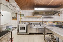 Renovatie- of investeringsproject in het hartje van De Panne