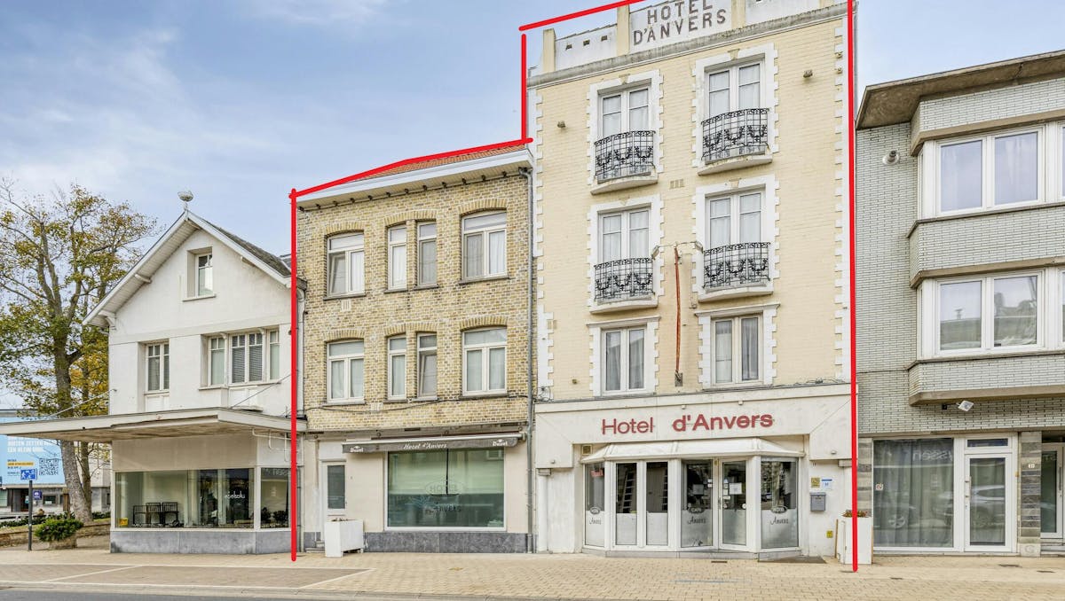 Renovatie- of investeringsproject in het hartje van De Panne