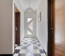Op te frissen gelijkvloers huis te koop in Wesouter