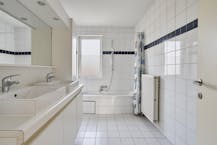 Instapklaar energiezuinig appartement met 3 slaapkamers in hartje Roeselare