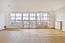 Instapklaar energiezuinig appartement met 3 slaapkamers in hartje Roeselare