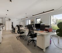 Instapklare kantoorruimte te koop in Rumbeke