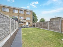 Lichtrijk en instapklaar huis met tuin te koop in Heist