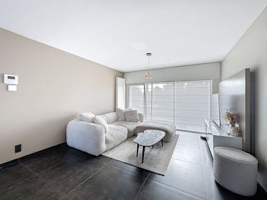 Lichtrijk en instapklaar huis met tuin te koop in Heist