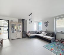 Instapklare, halfopen bebouwing met 3 slaapkamers in Aalter