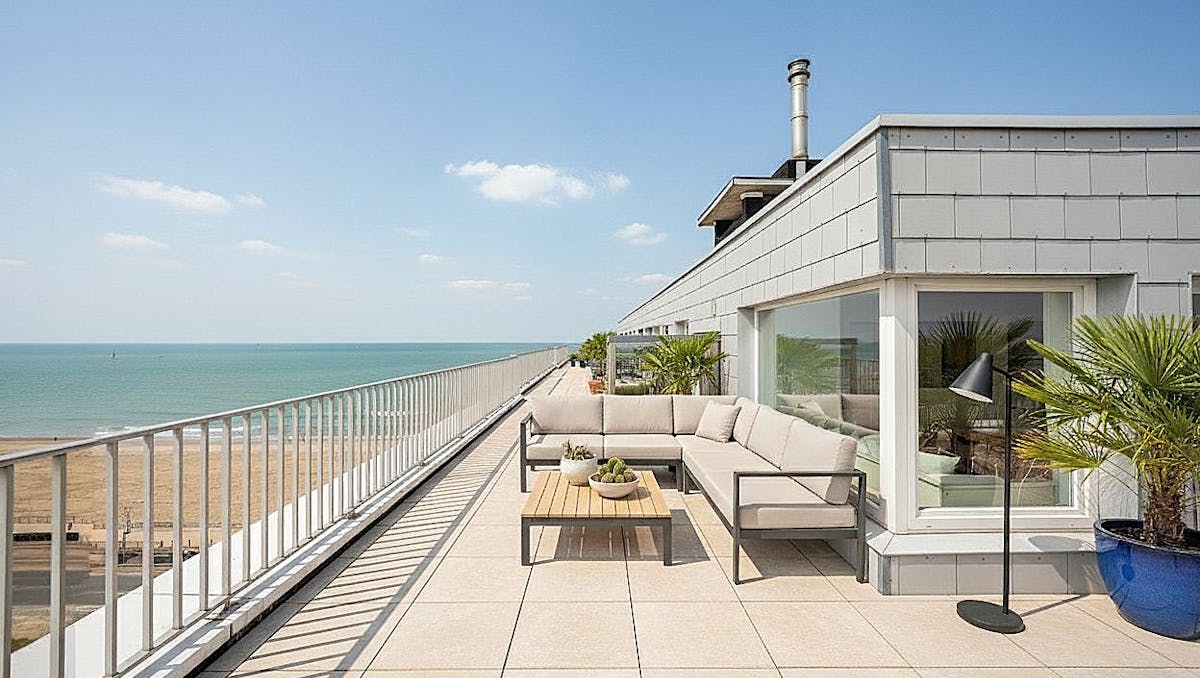 Exclusieve penthouse met 4 slaapkamers en prachtig zeezicht!