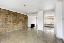 Driegevelwoning met extra studio/kantoor of praktijk, op een toplocatie in het centrum van Grimbergen!