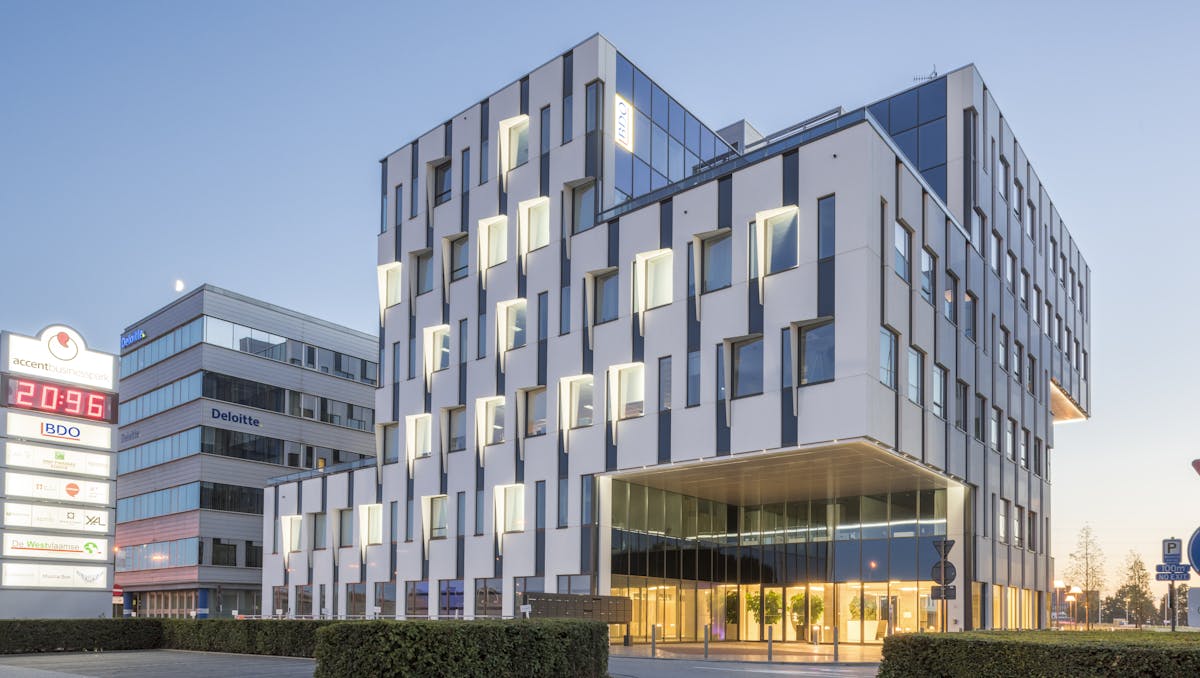 Ingericht kantoor van ca. 372 m² op het Westwing Park