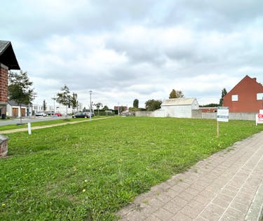 Bouwgrond voor open bebouwing te koop in Wielsbeke