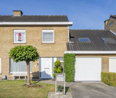 Leuke gezinswoning met 4 slaapkamers te koop in Heule!