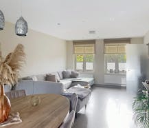 Recente rijwoning met 4 slaapkamers te huur in Sint-Joris