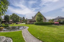 Residentieel gelegen bouwgrond (657m²) te koop in Wevelgem