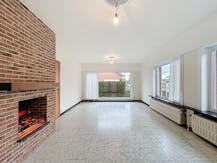 Half-open woning met grote tuin te huur in Heule