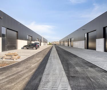 Nieuwbouw KMO-unit van ca. 180 m² in project Saturnus