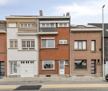 Huis met 4 slaapkamers te koop in Boom