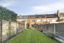 Ruime gezinswoning met 5 slaapkamers te koop in Brugge